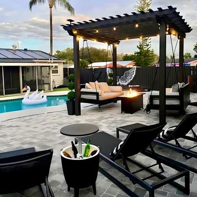 Casa Noir | POOL • BBQ • FIRE PIT • GAMES • VIBES