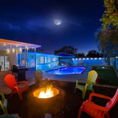 Sunshine Awaits at the Grove - Saltwater HTD Pool