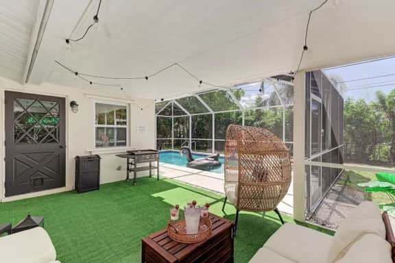 Olympic Oasis | GYM • POOL • GAMES • BBQ • GAINS