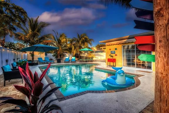 Spring is in the air - HTD Pool*Hot Tub*Game RM